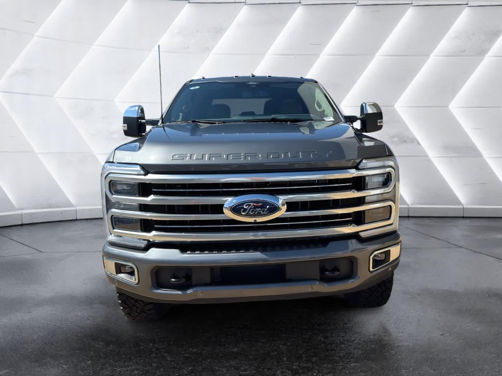 New 2026 Ford F-250 Platinum Crew Cab