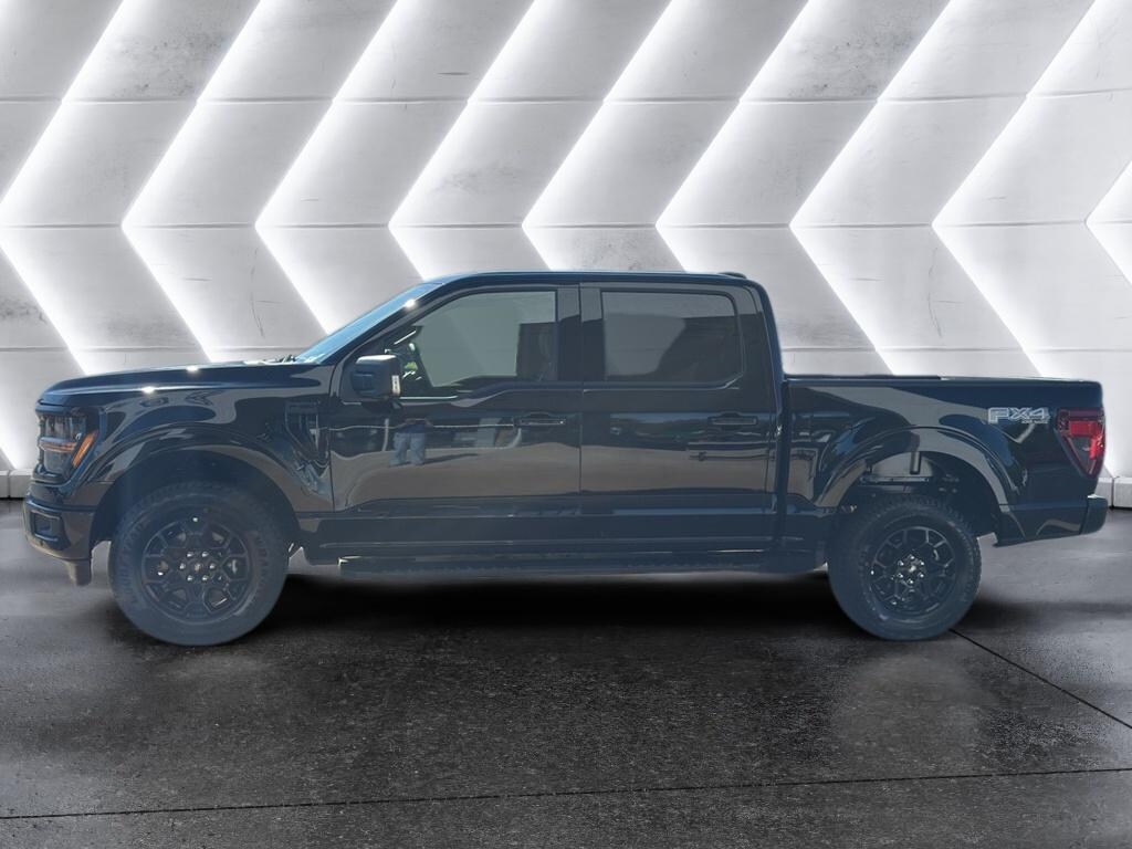 New 2025 Ford F-150 XLT Crew Cab