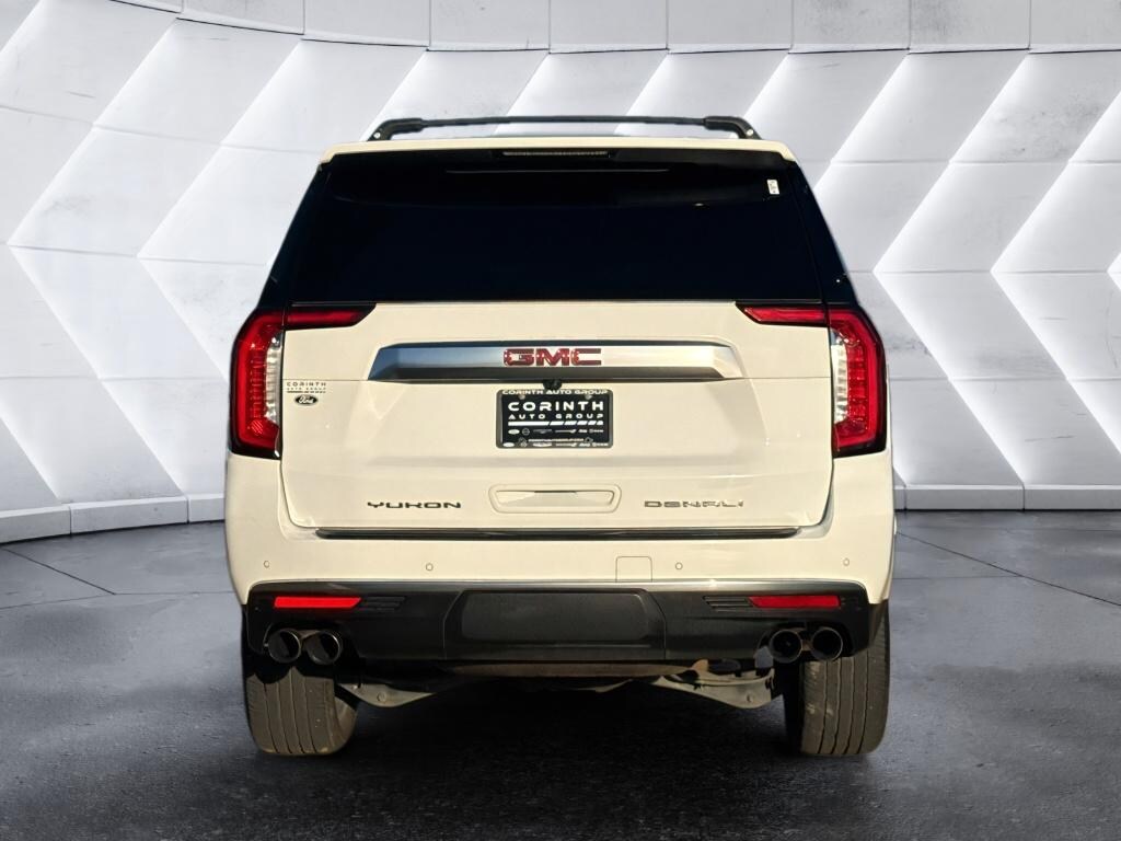 Used 2022 GMC Yukon XL Denali Sport Utility