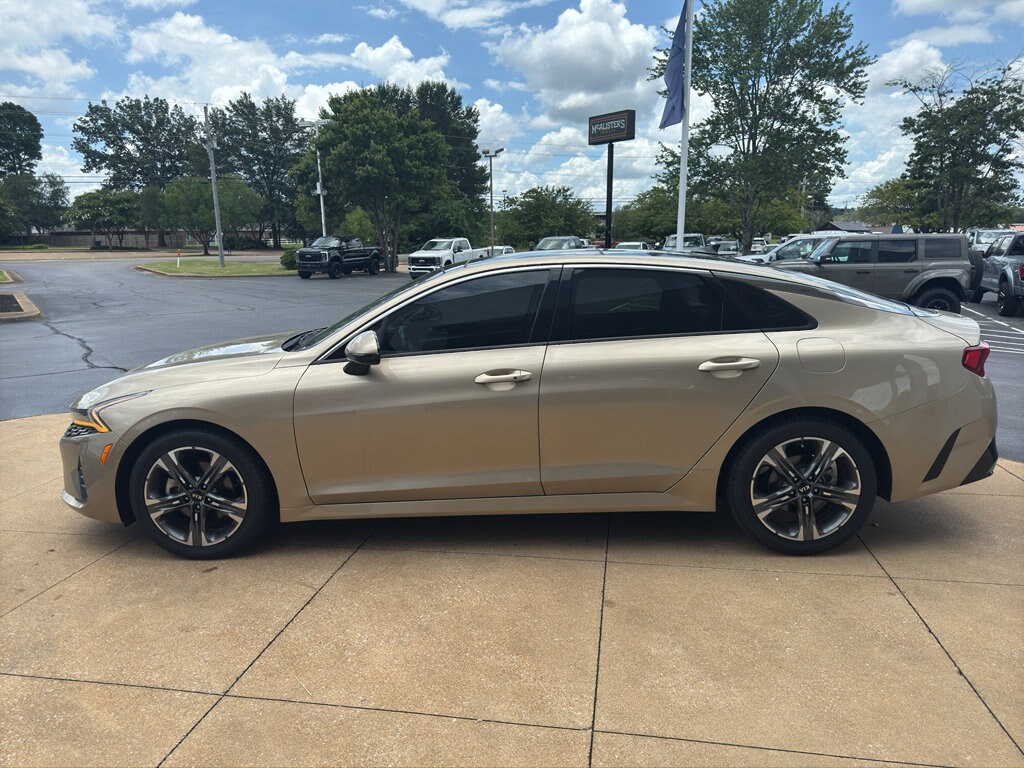 2021 Kia K5 EX photo 3