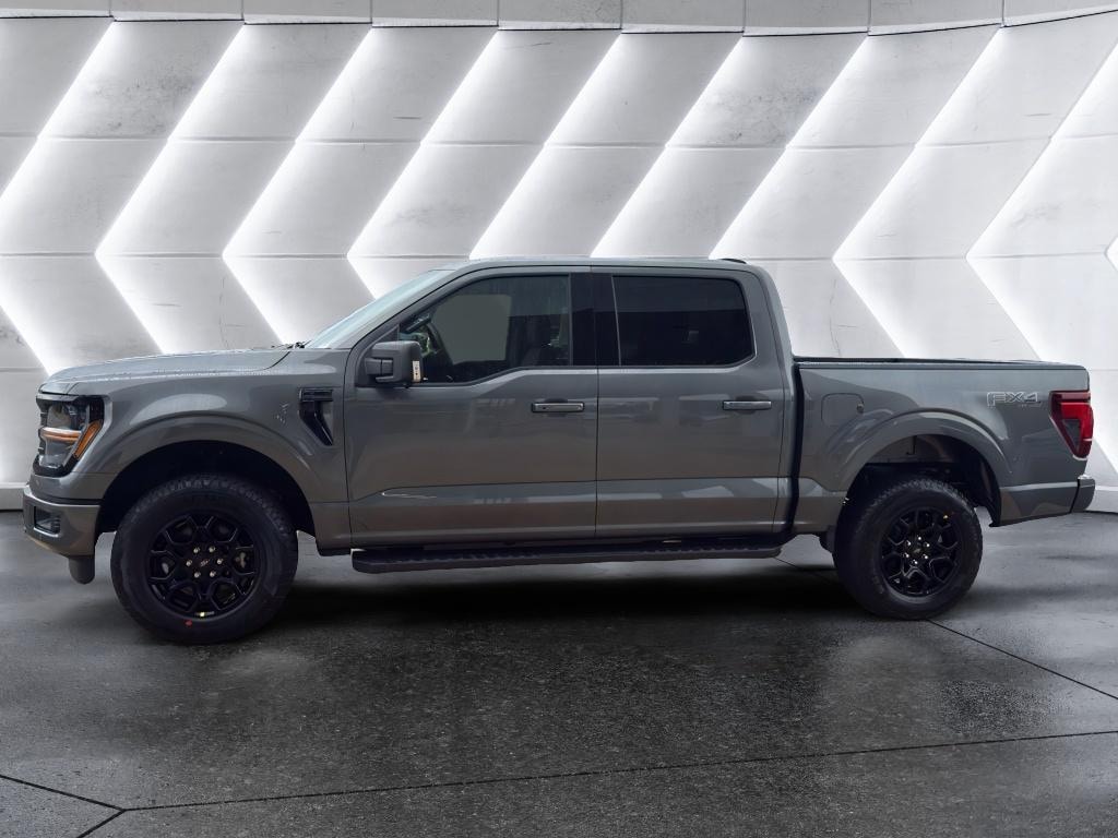New 2025 Ford F-150 XLT Crew Cab