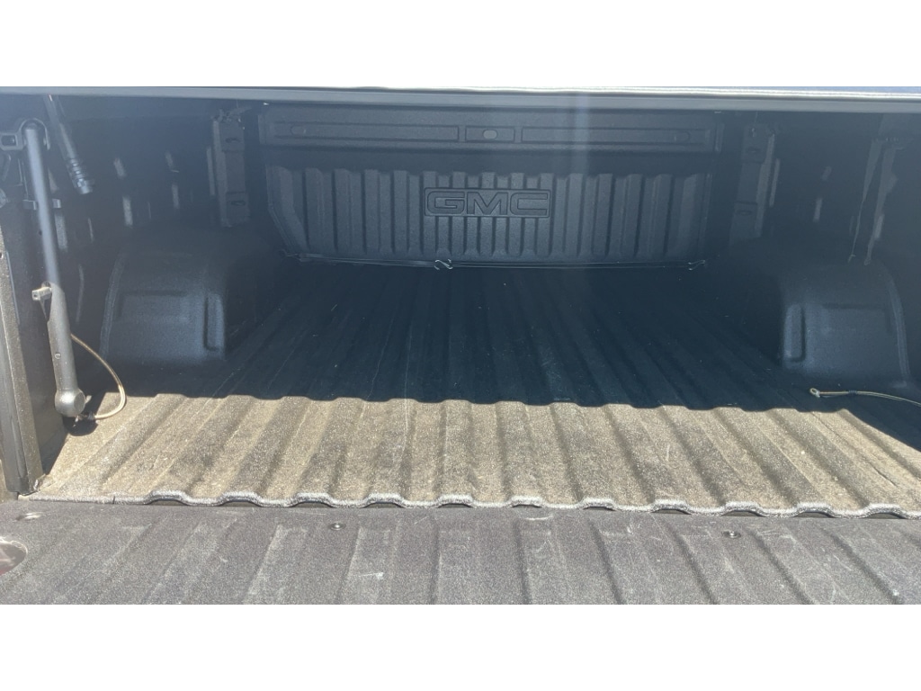 Used 2023 GMC Sierra SLT Crew Cab