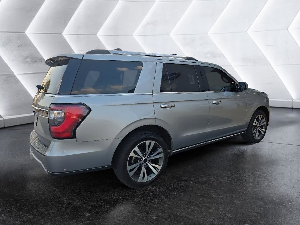 2021 Ford Expedition Limited photo 4