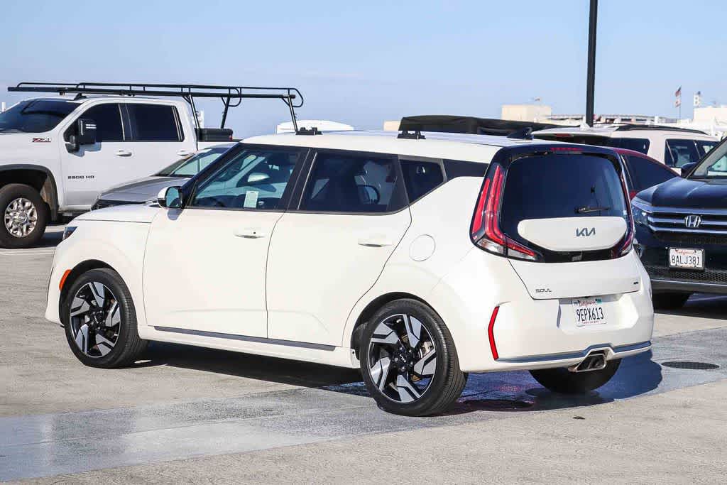 Thumbnail: 2023 Kia Soul - 4