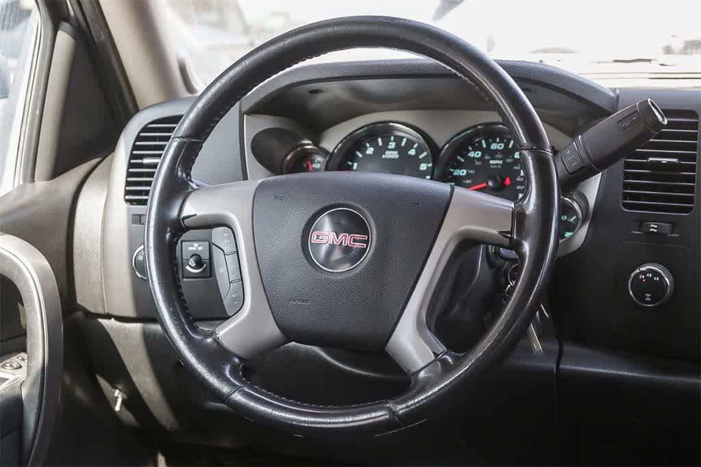 Thumbnail: 2011 GMC Sierra 3500 - 16