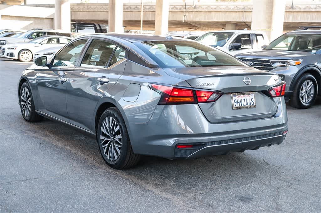 Thumbnail: 2024 Nissan Altima - 8