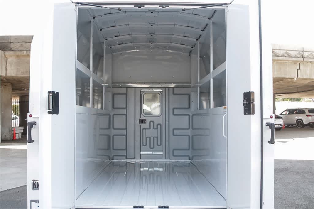 Thumbnail: 2026 Ford Econoline - 33