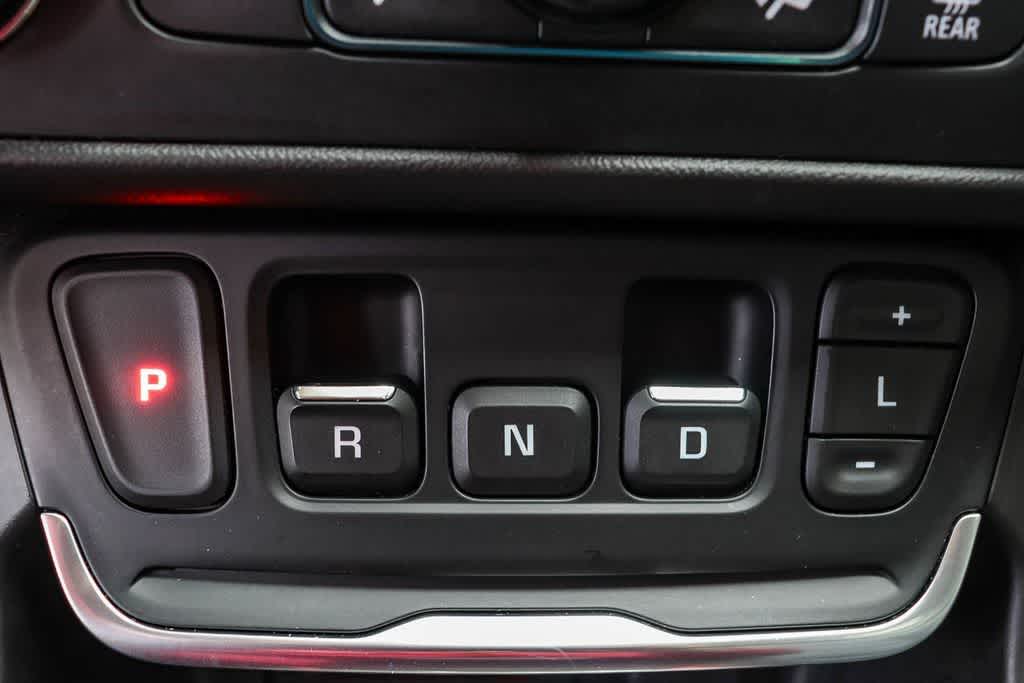 Thumbnail: 2019 GMC Terrain - 20