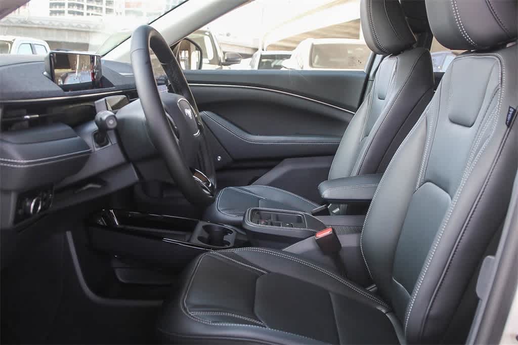 Thumbnail: 2025 Ford Mustang Mach-E - 17