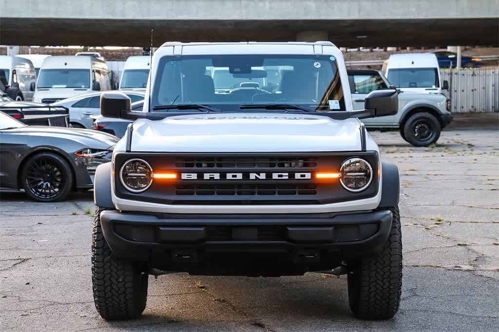 New 2025 Ford Bronco Base SUV