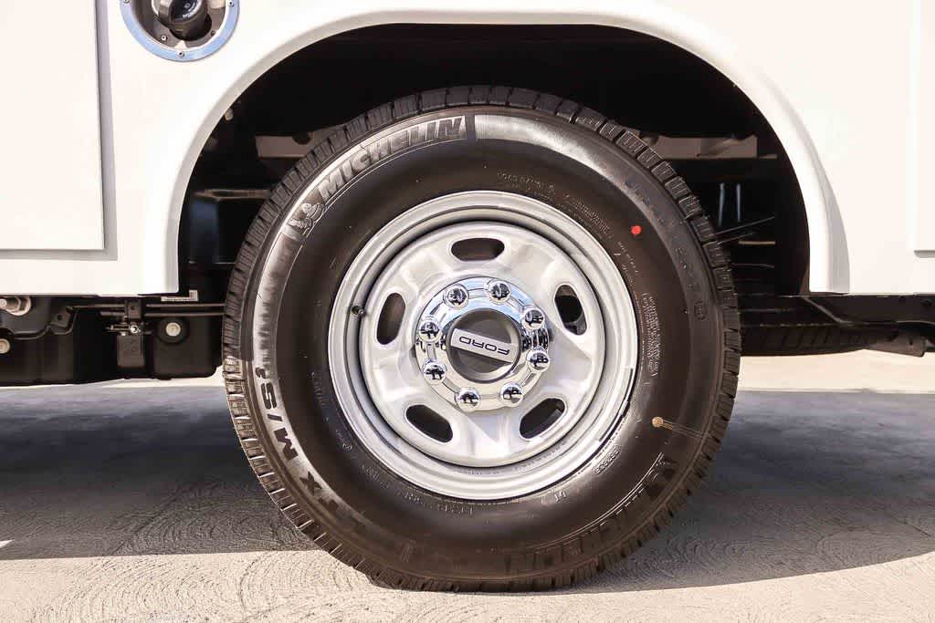 Thumbnail: 2026 Ford F-250 - 10