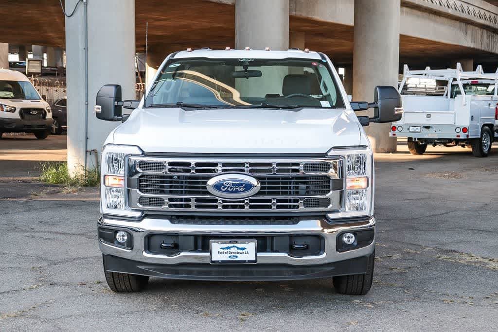 New 2026 Ford Chassis Cab F-350 XL TRUCK