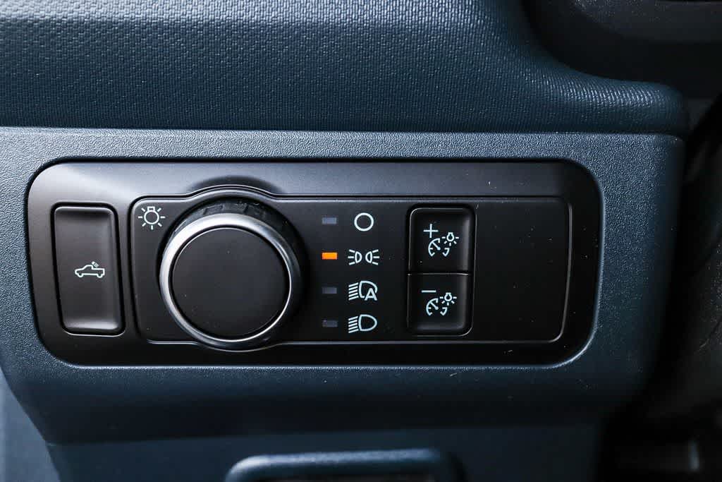 Thumbnail: 2026 Ford Maverick - 23