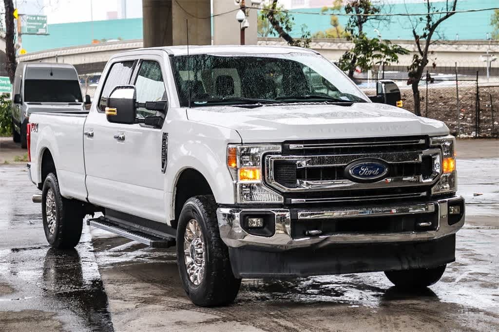 Used 2022 Ford F-350 XLT Truck Crew Cab