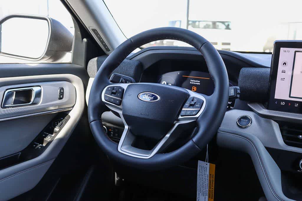 Thumbnail: 2026 Ford Explorer - 15