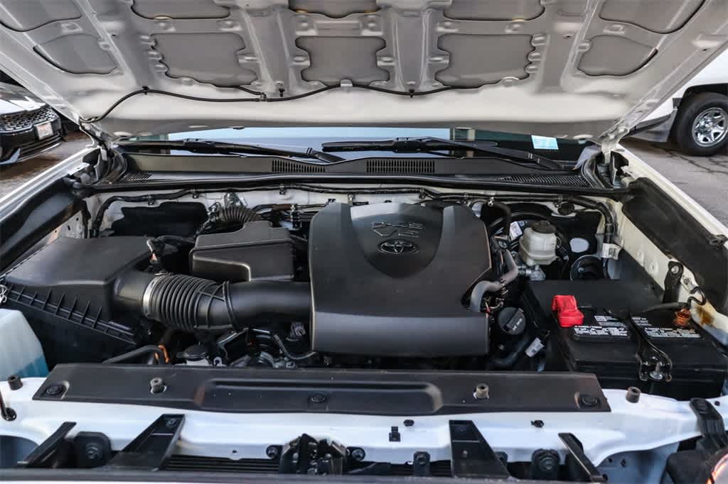 Thumbnail: 2022 Toyota Tacoma - 29