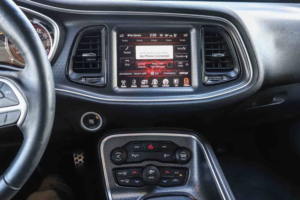 Thumbnail: 2015 Dodge Challenger - 13