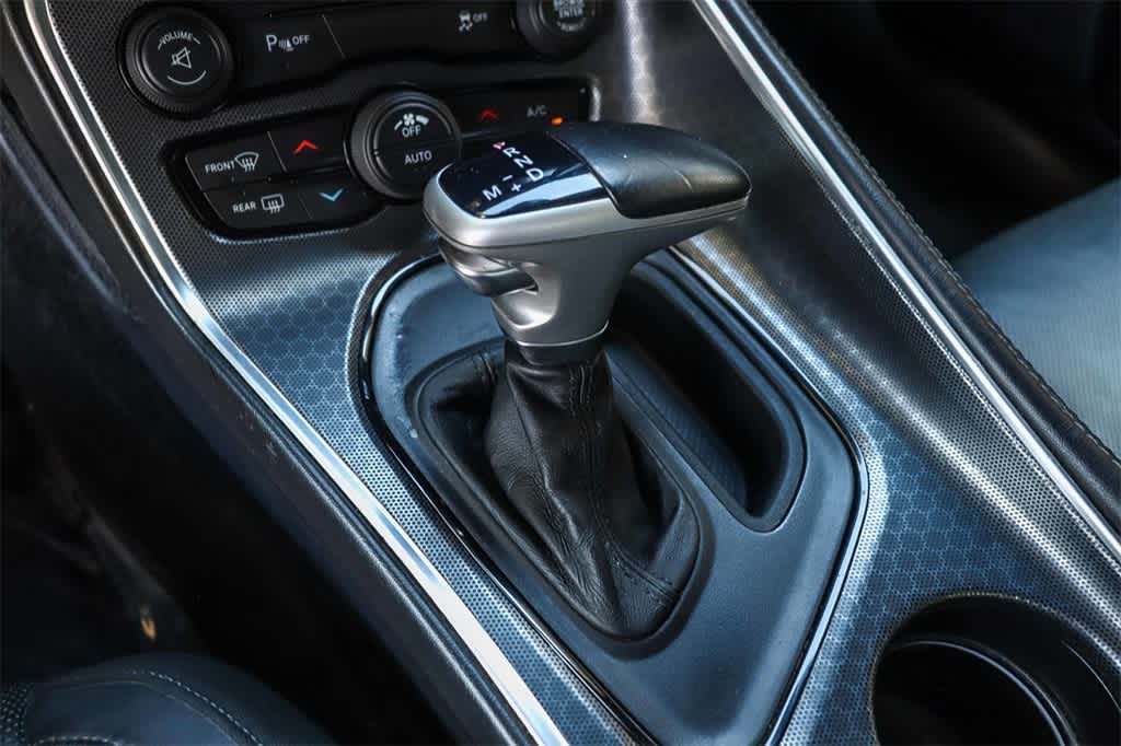 Thumbnail: 2015 Dodge Challenger - 21