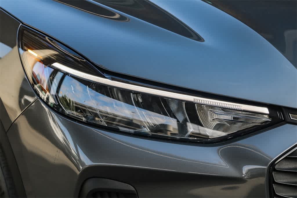 Thumbnail: 2023 Ford Escape - 4