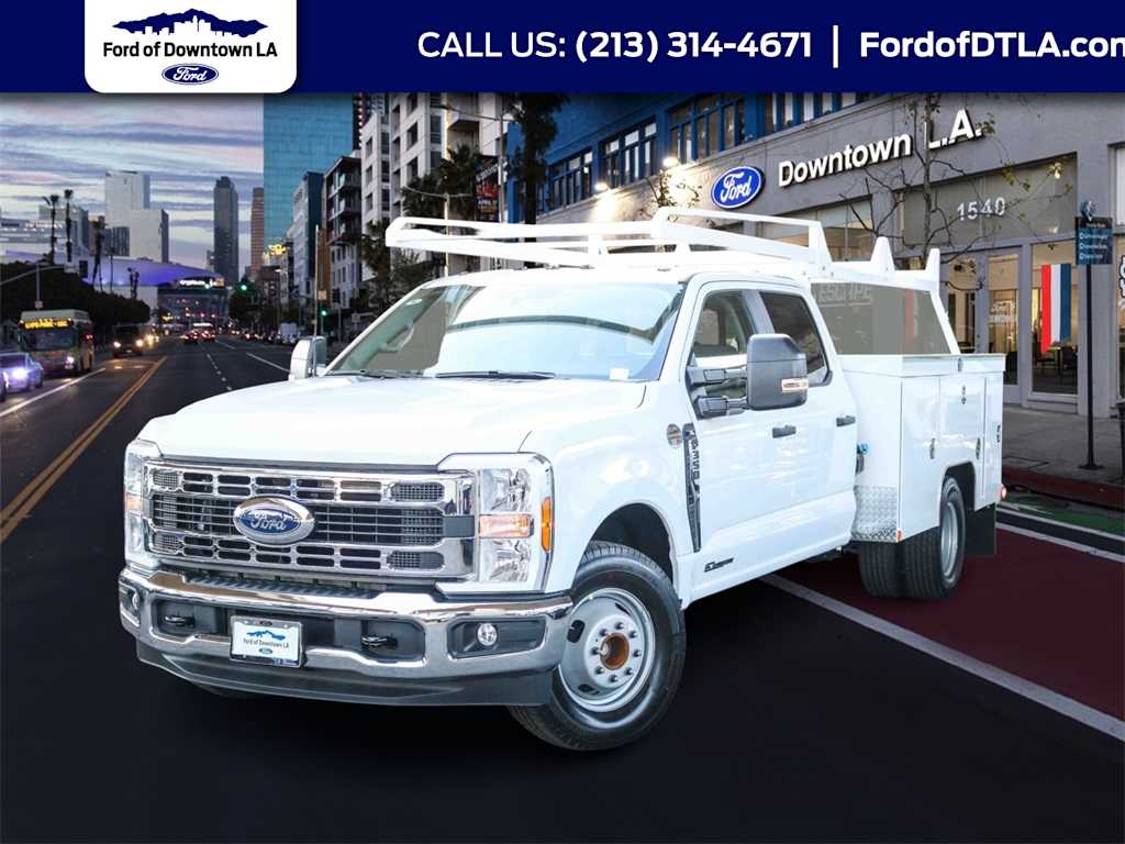 2026 Ford F-350 Chassis Truck Crew Cab 
