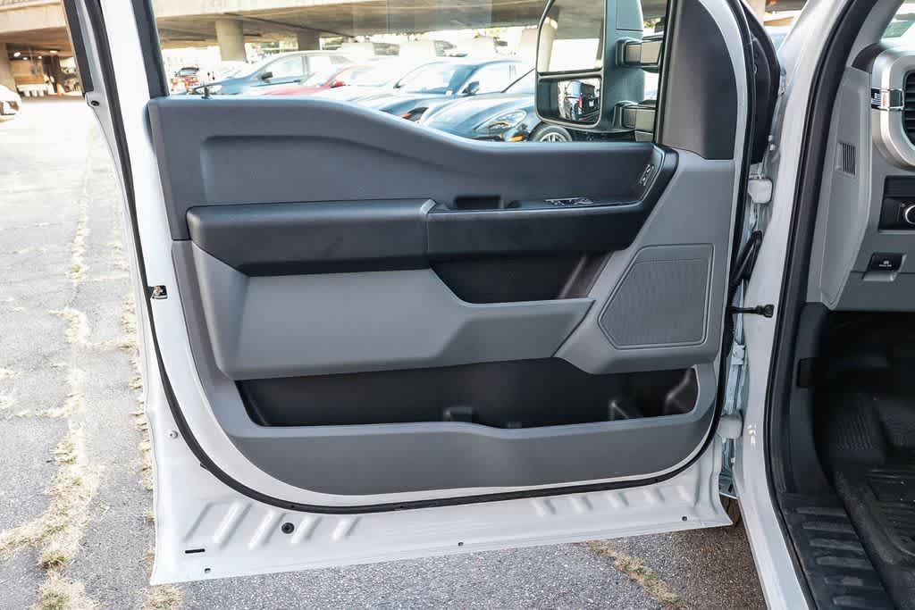 Thumbnail: 2026 Ford F-350 - 22