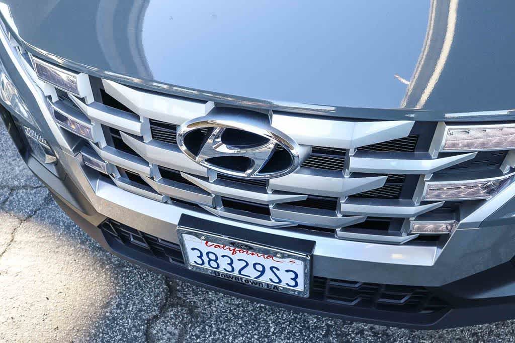 Thumbnail: 2023 Hyundai Santa Cruz - 8