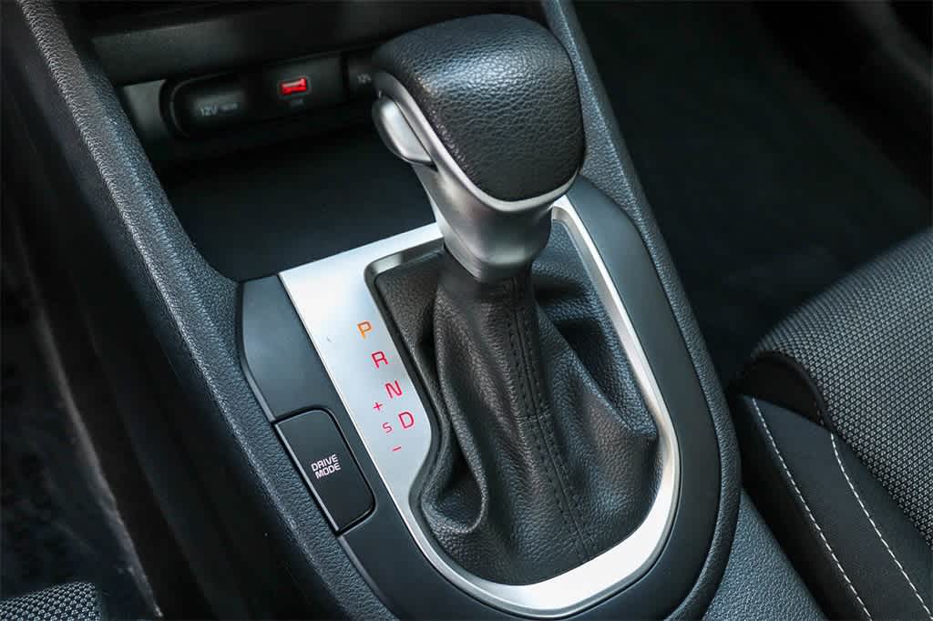 Thumbnail: 2023 Kia Forte - 20