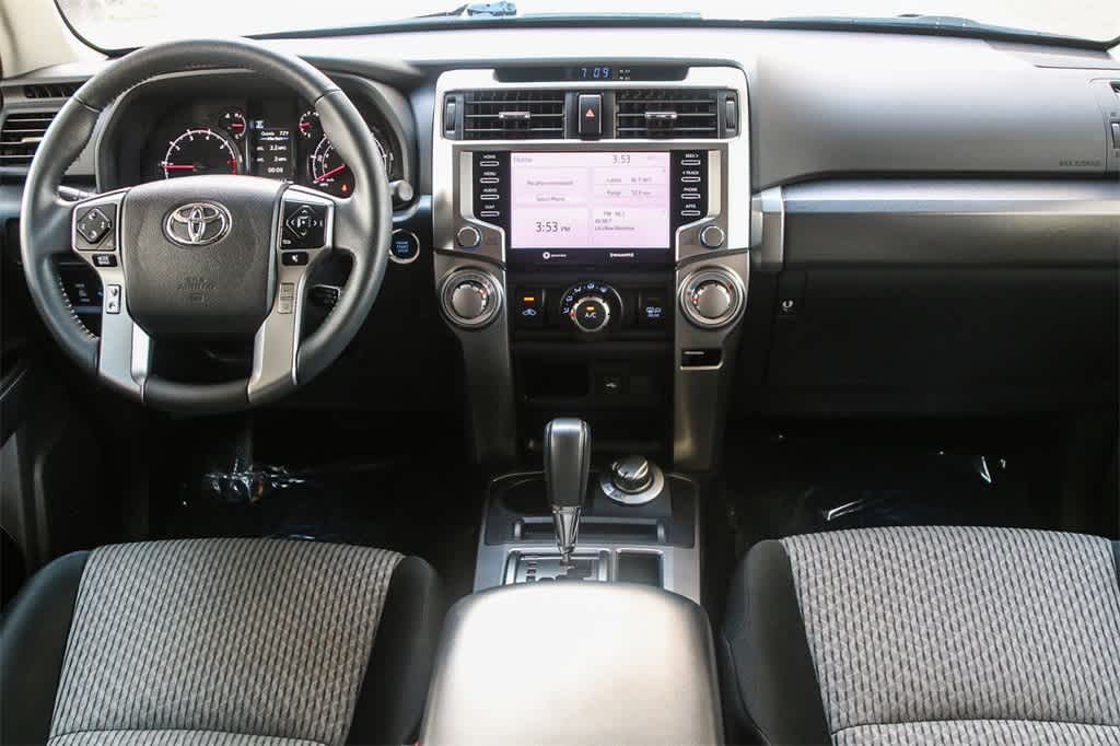 Thumbnail: 2022 Toyota 4Runner - 13