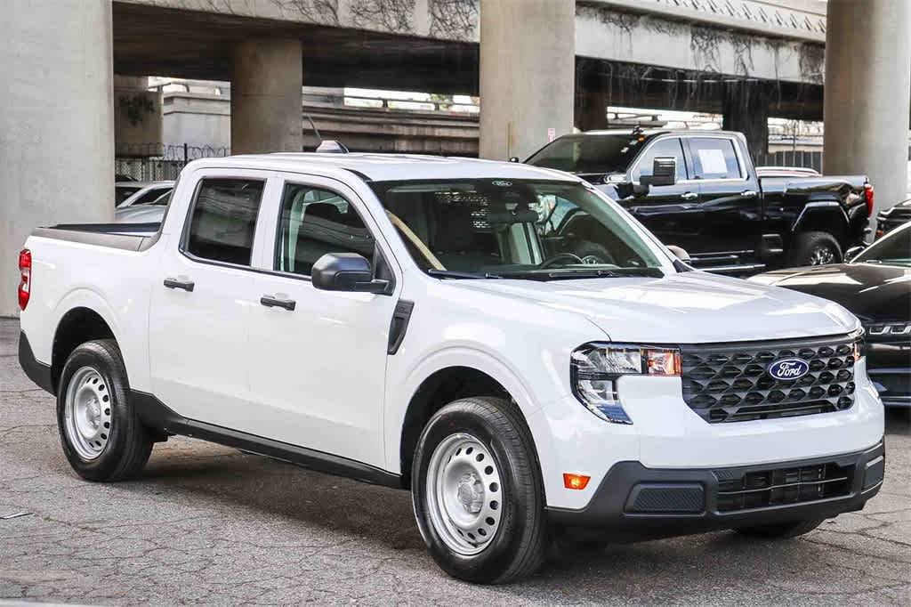 Thumbnail: 2026 Ford Maverick - 3