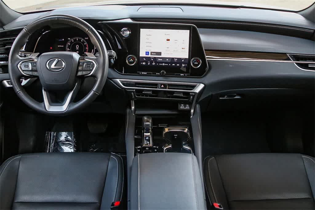 Thumbnail: 2024 Lexus RX - 13