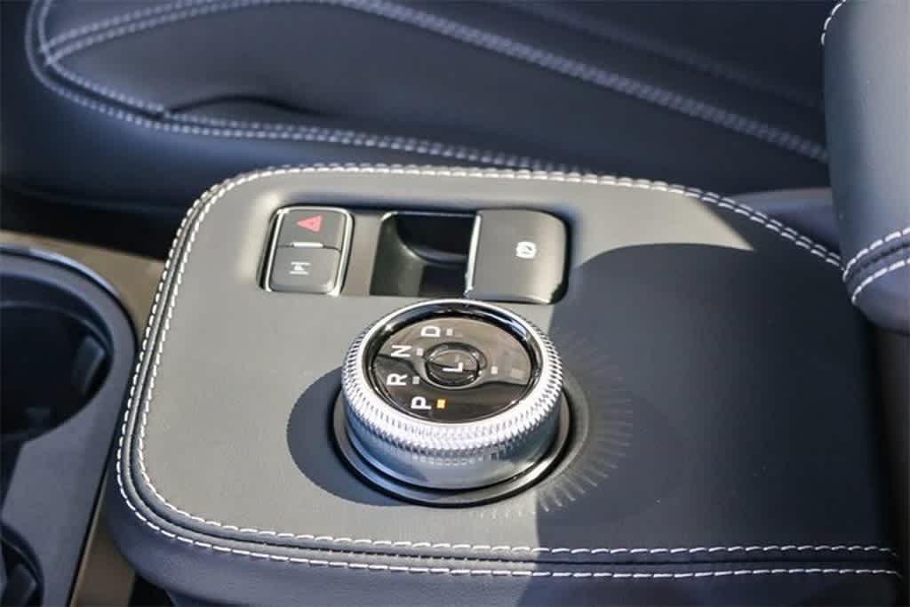 Thumbnail: 2024 Ford Mustang Mach-E - 20