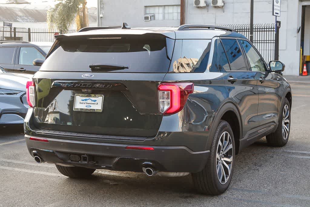 Thumbnail: 2023 Ford Explorer - 6
