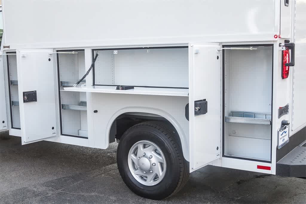 Thumbnail: 2026 Ford Econoline - 13