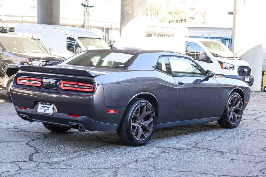 Thumbnail: 2015 Dodge Challenger - 4