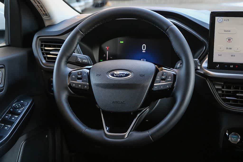 Thumbnail: 2025 Ford Escape - 15