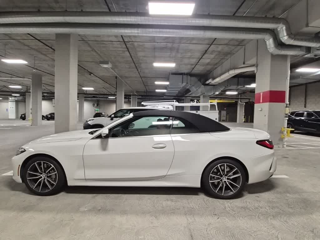 Thumbnail: 2026 BMW 4 Series - 2