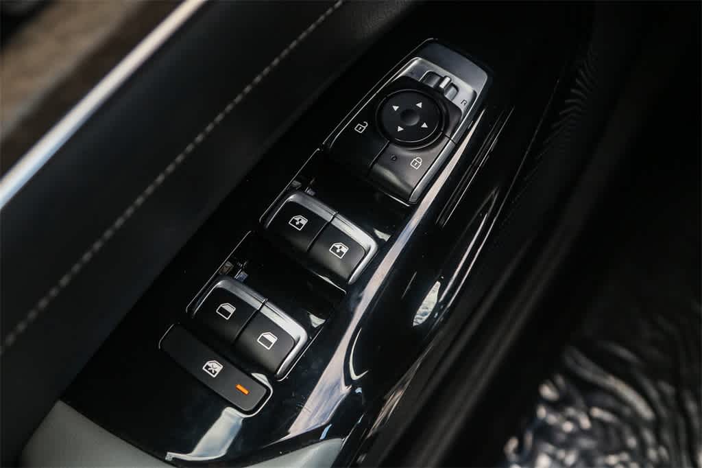 Thumbnail: 2021 Kia K5 - 25