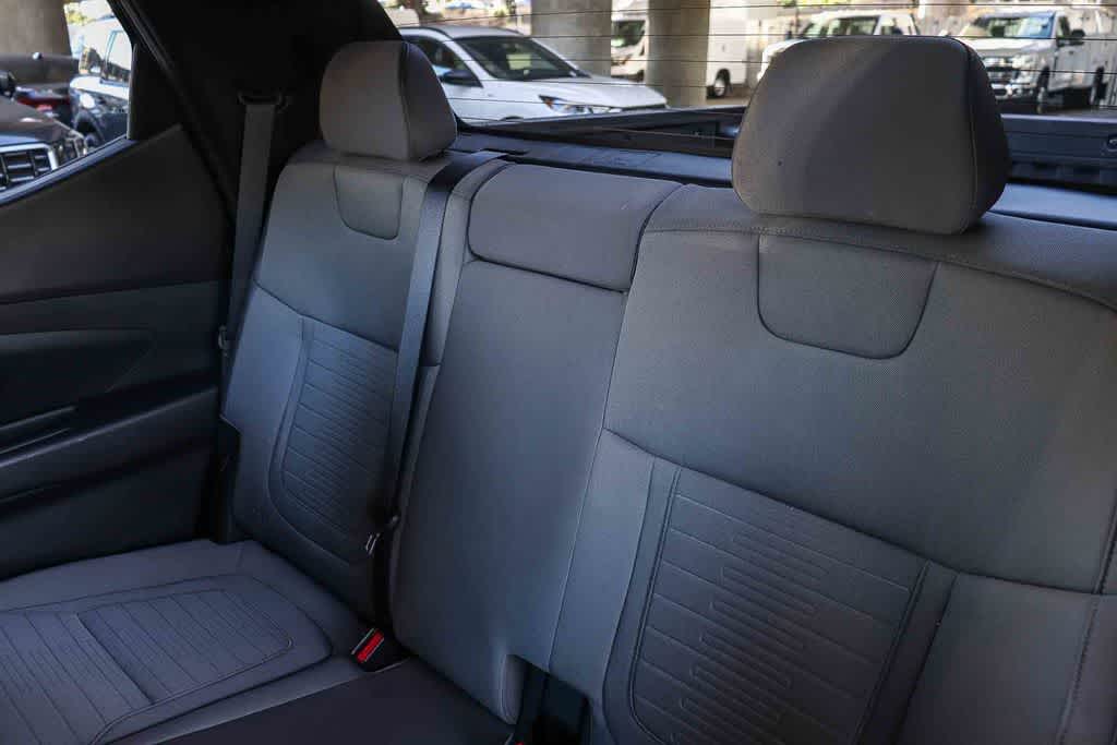 Thumbnail: 2023 Hyundai Santa Cruz - 17