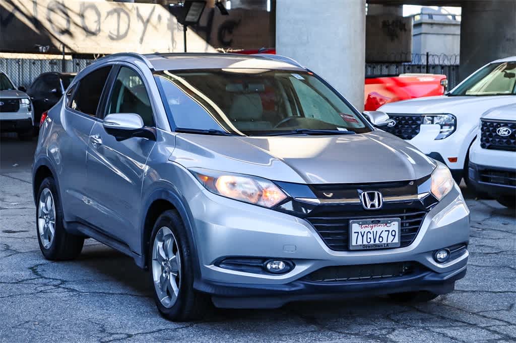 Thumbnail: 2017 Honda HR-V - 3