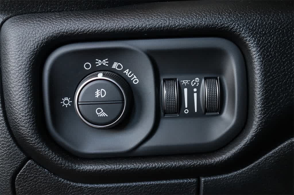 Thumbnail: 2022 RAM 1500 - 24