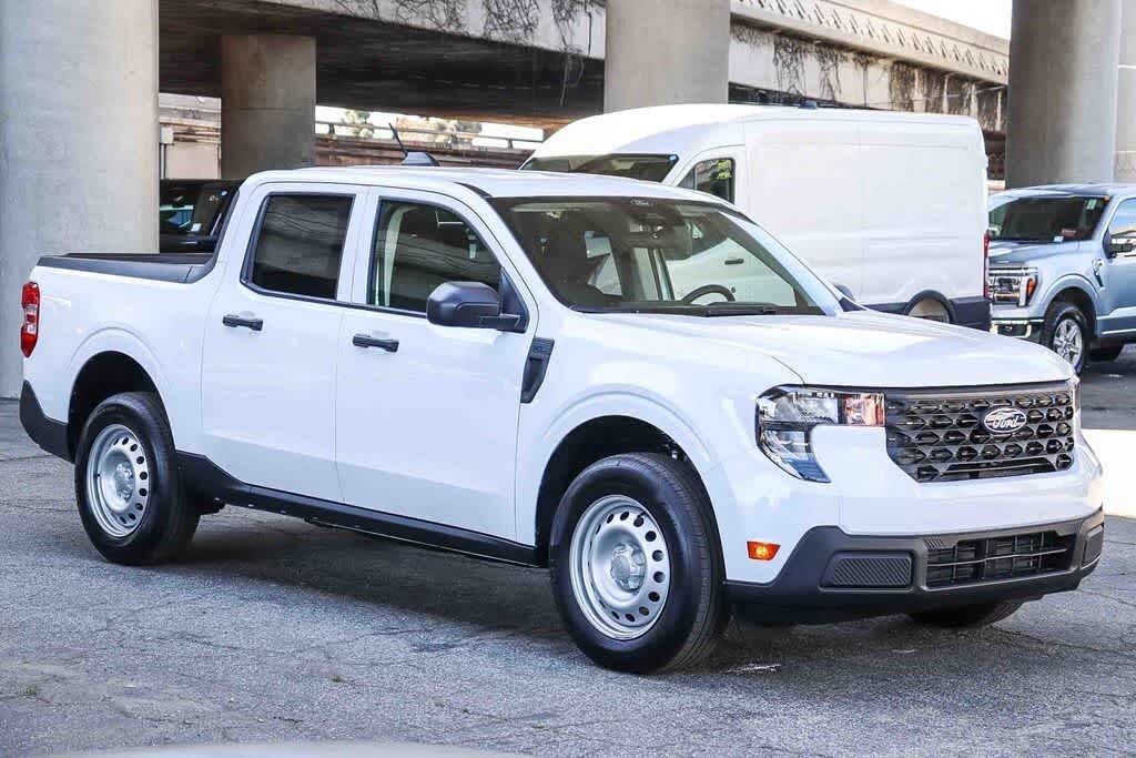 New 2026 Ford Maverick XL Truck SuperCrew