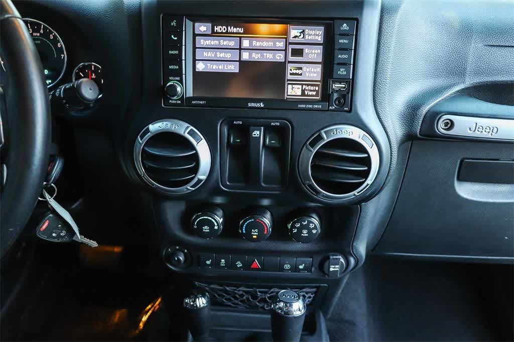 Thumbnail: 2016 Jeep Wrangler - 13