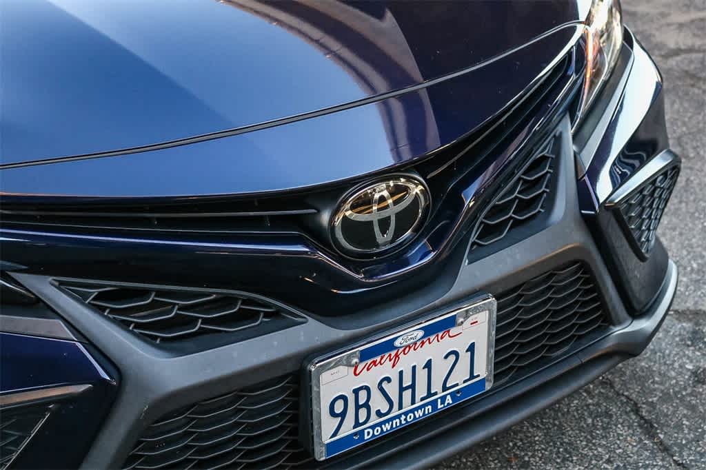 Thumbnail: 2022 Toyota Camry - 5