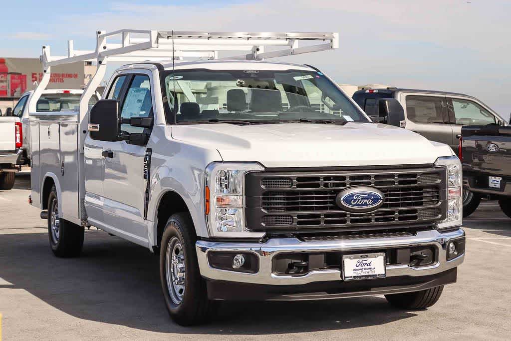 Thumbnail: 2026 Ford F-250 - 3