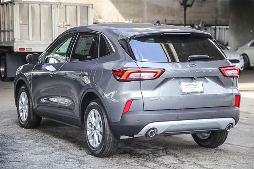 Thumbnail: 2024 Ford Escape - 7