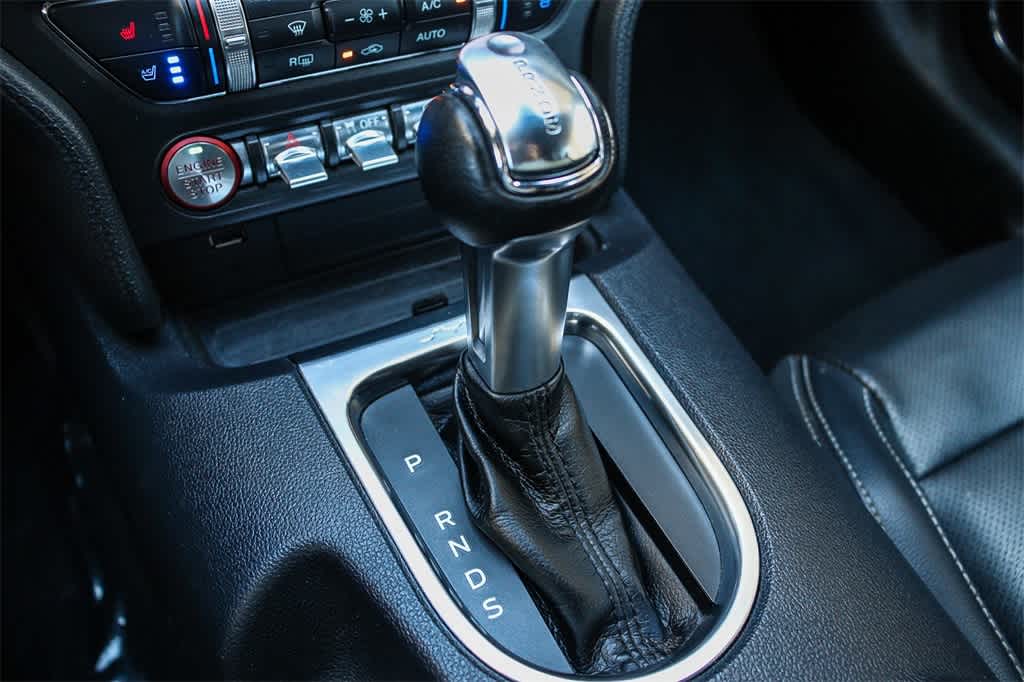 Thumbnail: 2022 Ford Mustang - 24