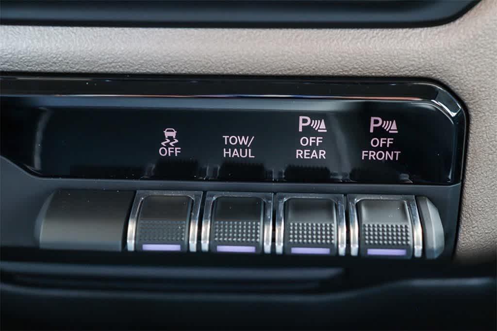 Thumbnail: 2022 RAM 1500 - 14