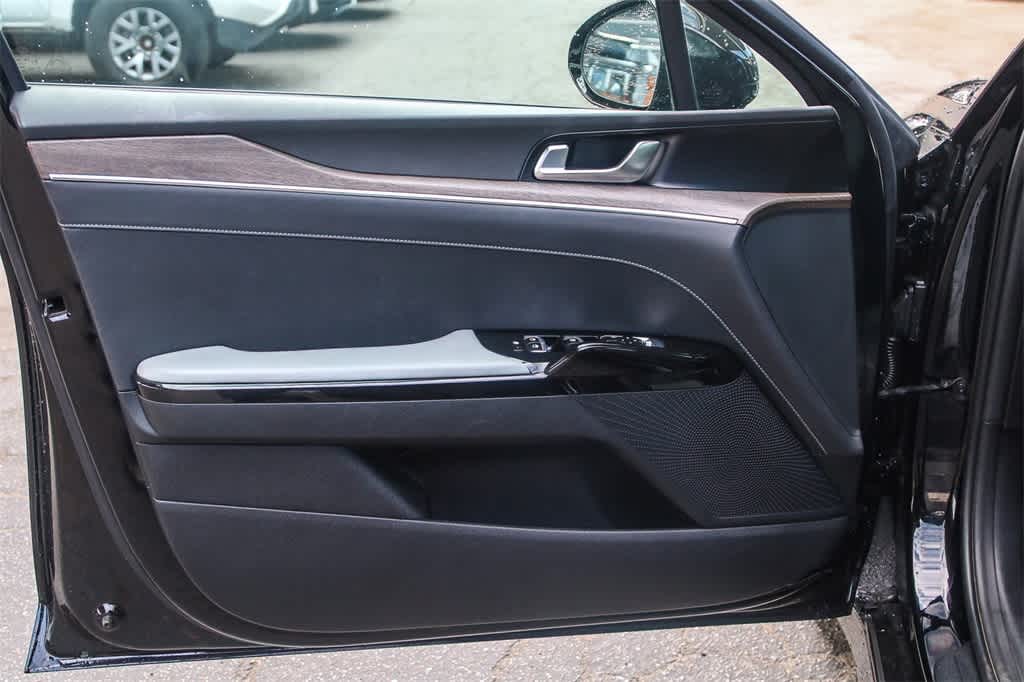 Thumbnail: 2021 Kia K5 - 24