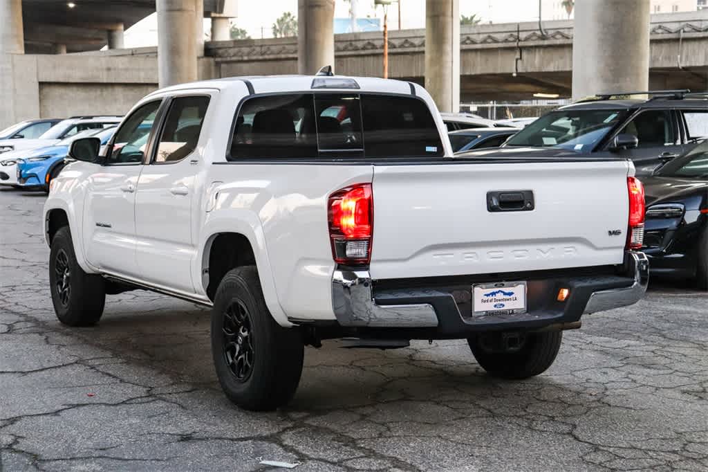 Thumbnail: 2022 Toyota Tacoma - 8