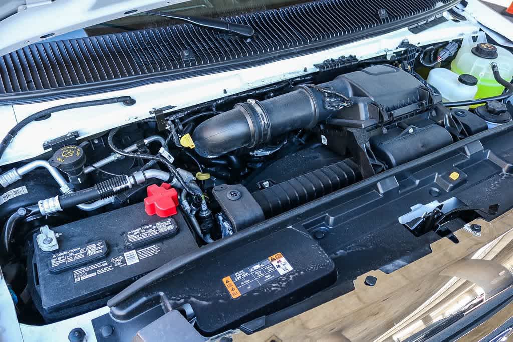 2026 Ford E-Series Cutaway Base - Photo 37